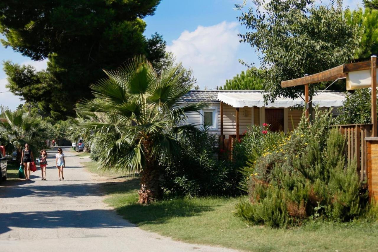 Mobil-Home 3Ch 34 M2 A Saint-Cyprien Kültér fotó